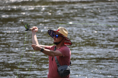 Fly Fishing 
N. Carolina River Fishing 
